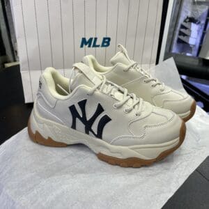 Giay-The-Thao-MLB-De-Cao-Chu-Theu-2